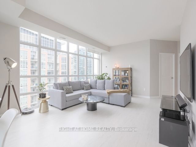 2205 - 65 East Liberty Street