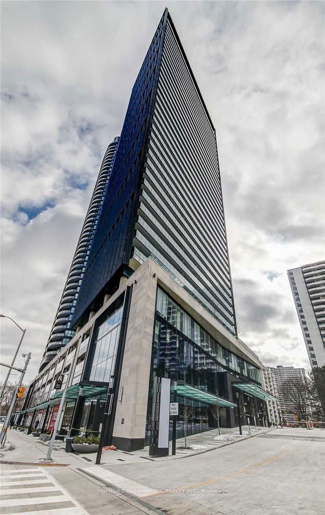 609 - 575 Bloor Street