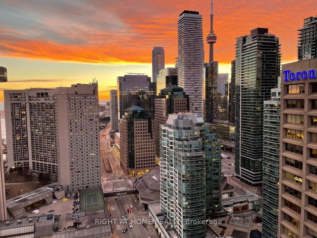 2404 - 15 Queens Quay