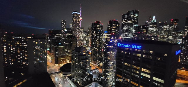 2404 - 15 Queens Quay
