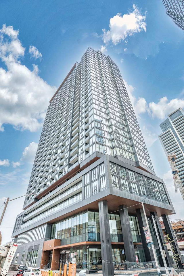 3211 - 19 Western Battery Road