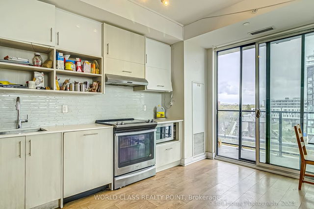 611 - 150 Fairview Mall Drive