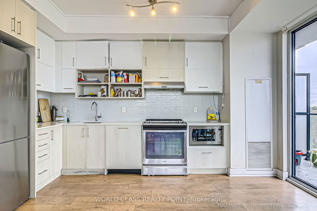 611 - 150 Fairview Mall Drive