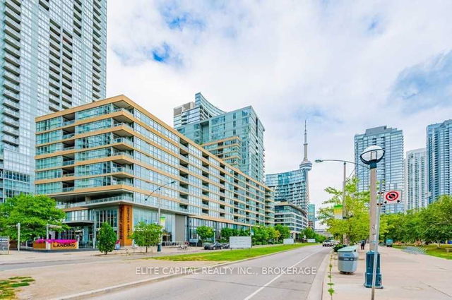 1601 - 10 Capreol Court