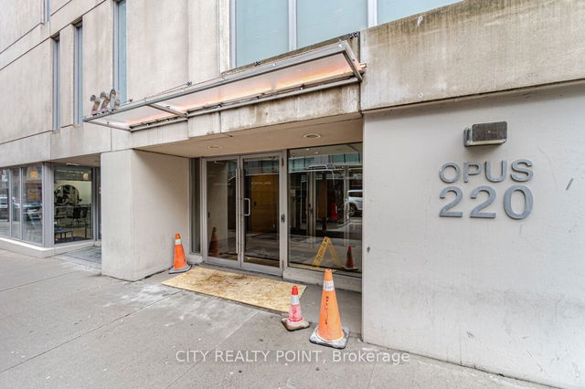 1507 - 220 Victoria Street