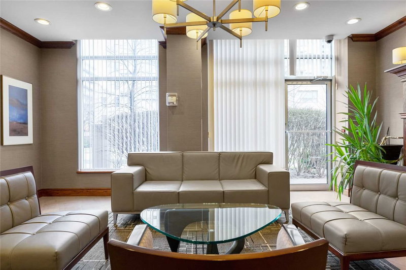 711 - 19 Barberry Pl, Toronto, M2K 3E3 | Image 3