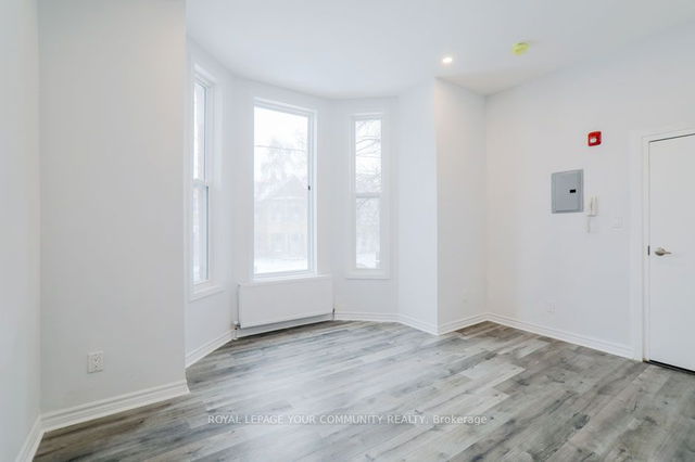 101 - 210 Carlton Street