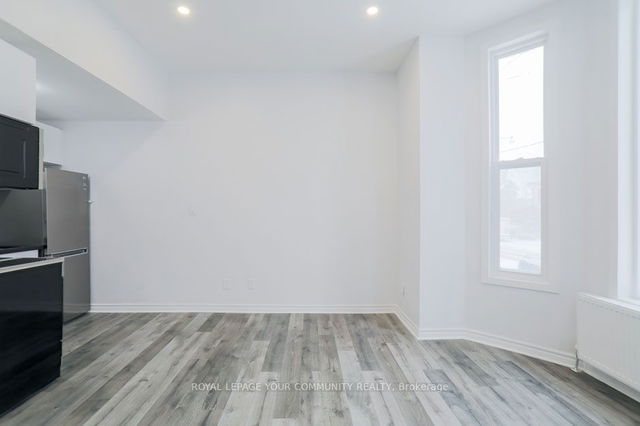 101 - 210 Carlton Street