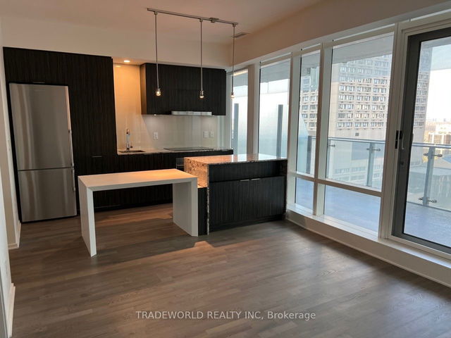 1502 - 1 Bloor Street