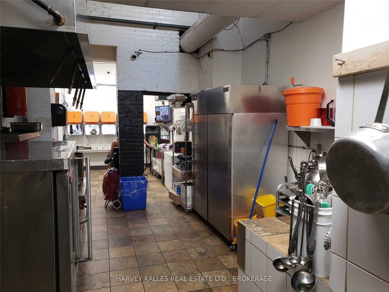 Gr/Bsmt - 106 Queen St E, Toronto, M5C 1S6 | Image 3