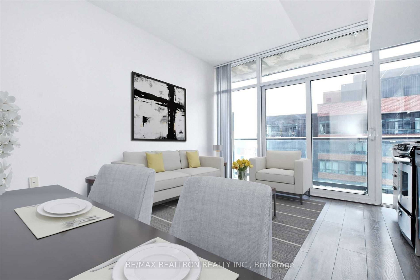 Listing Image 18