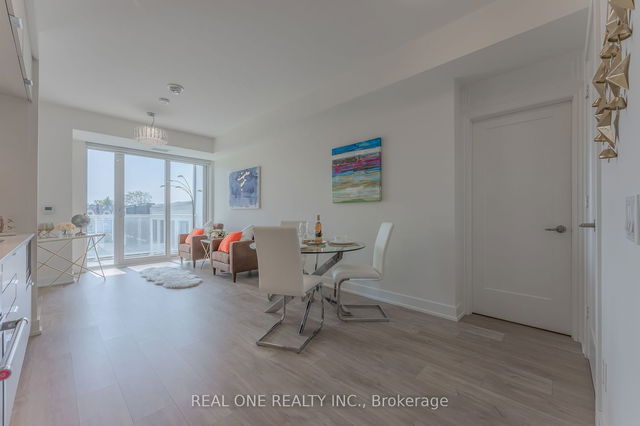 303 - 80 Vanauley Street