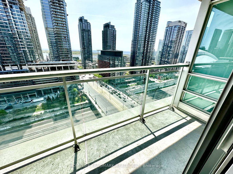 2612 - 397 Front St W, Toronto, M5V 3S1 | Image 3