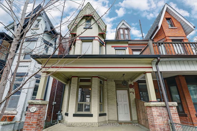 87 Mackenzie Crescent