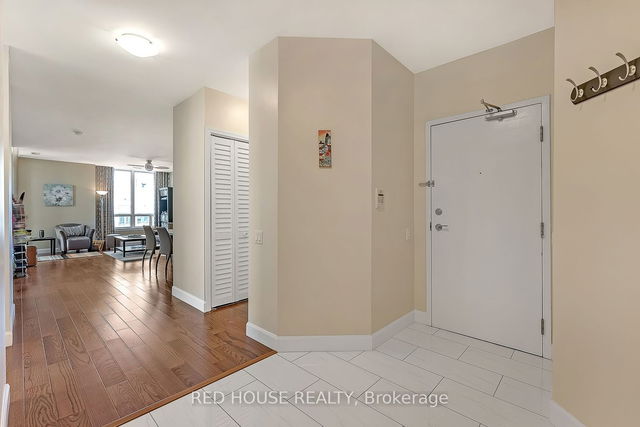 PH 102 - 8 Hillcrest Avenue