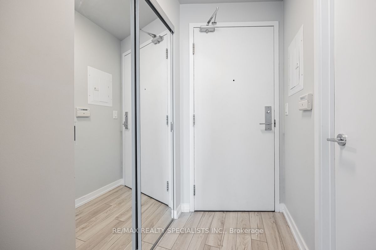 Condo sold at 1709-150 East Liberty Street, Toronto, Niagara, M6K 3R5 - MLS: C6027928