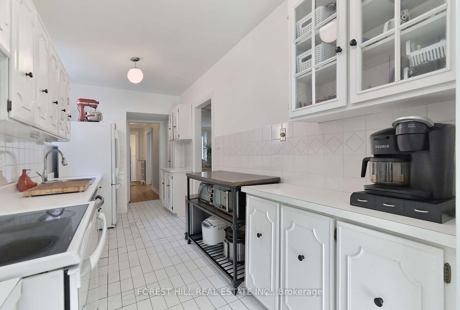 Listing Image 7