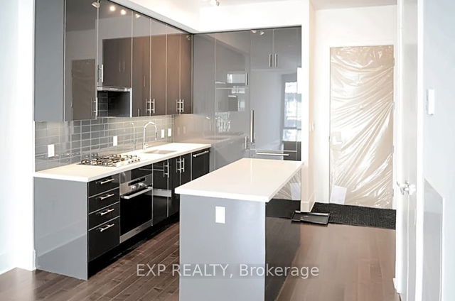 920 - 29 Queens Quay