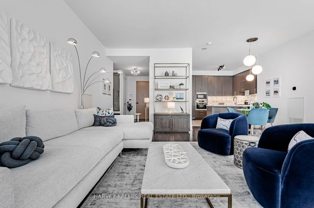 715 - 39 Queens Quay