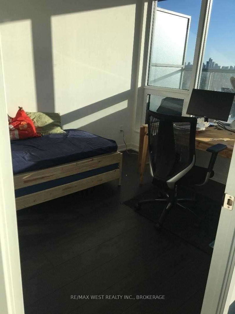 Room2