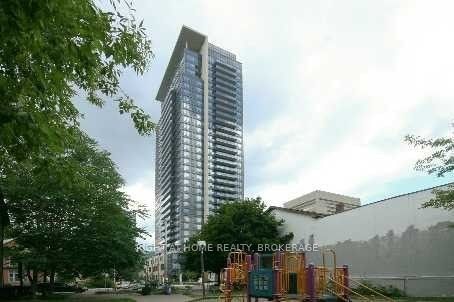 1405 - 28 Linden Street