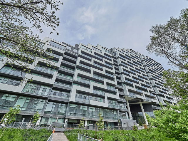 1020 - 25 Adra Grado Way