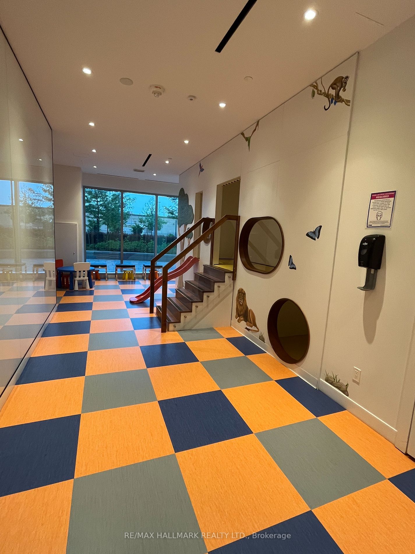 Listing Image 16