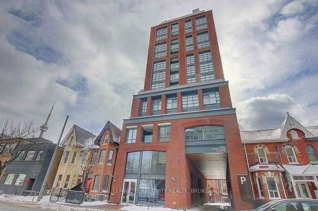311 - 501 Adelaide Street