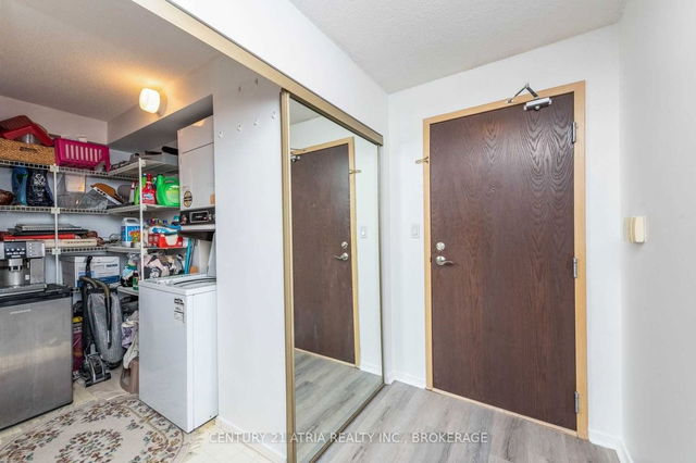 1103 - 30 Greenfield Avenue