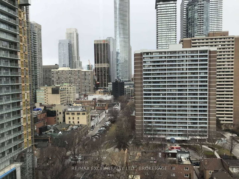 1402 - 17 Dundonald St, Toronto, M4Y 0E4 | Image 2