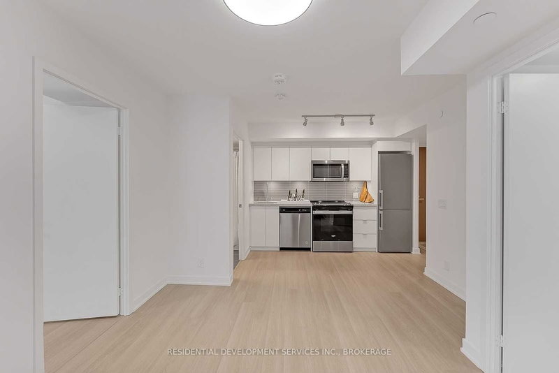 302 - 30 Tretti Way, Toronto, M3H 0E3 | Image 3