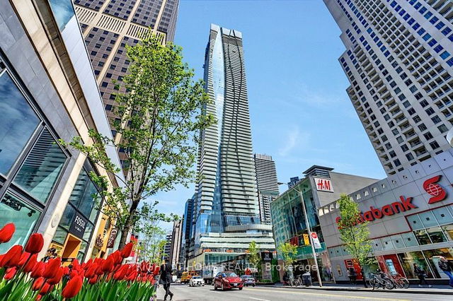 511 - 1 Bloor Street