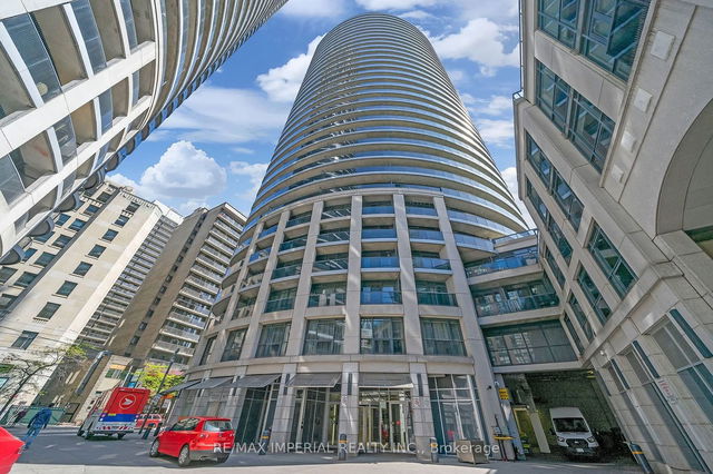 1304 - 25 Carlton Street
