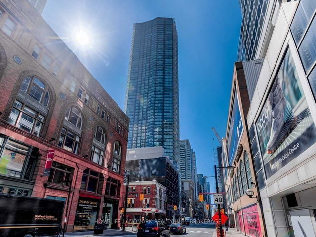 3103 - 197 Yonge Street