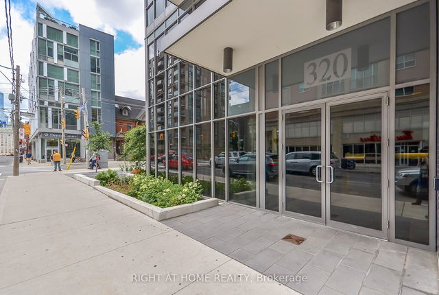 305 - 320 Richmond Street