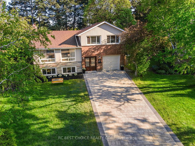 15 Sutcliffe Drive