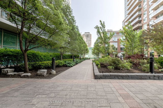 1711 - 80 Western Battery Road