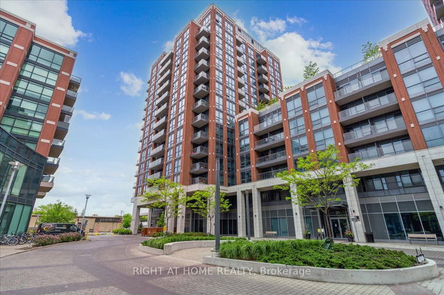 305 - 31 Tippet Road