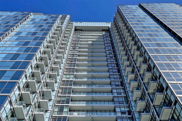 507 - 210 Simcoe Street