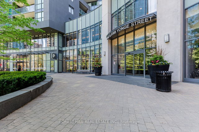 2315 - 5162 Yonge Street