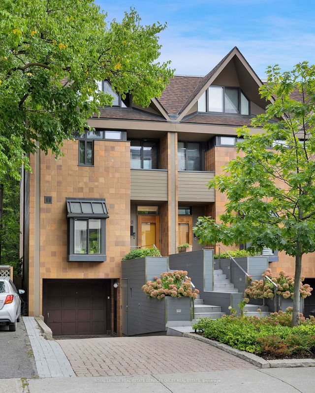 20 Oaklands Avenue