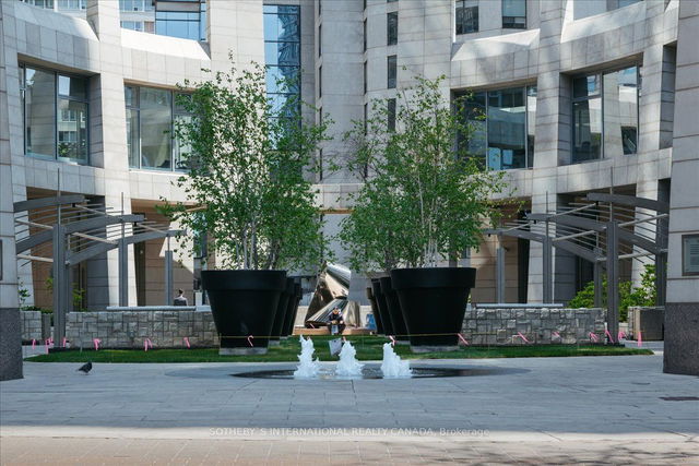 4104 - 2191 Yonge Street