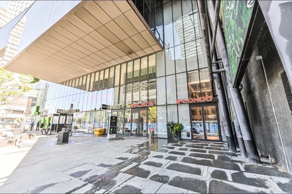 Condo sold at 1205-8 Eglinton Ave E Avenue, Toronto, Mount Pleasant West, M4P 0C1 - MLS: C6053432