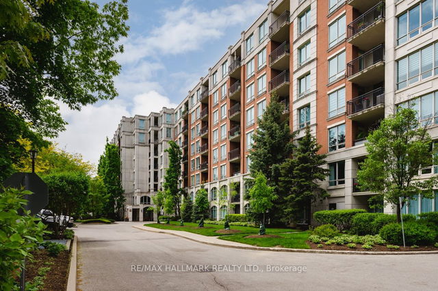 220 - 18 William Carson Crescent