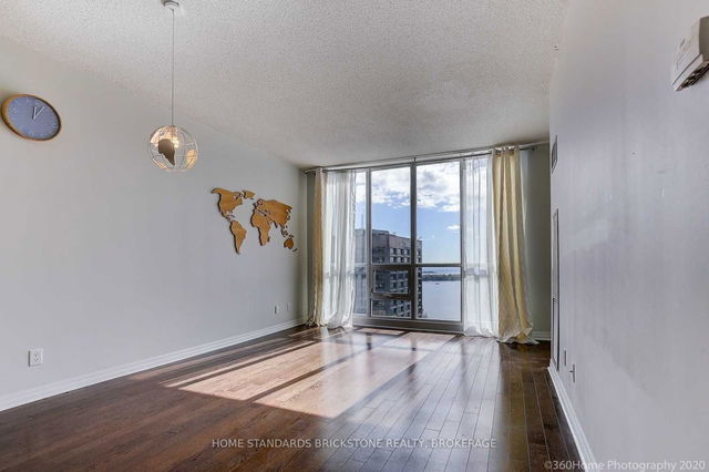 3110 - 16 Yonge Street