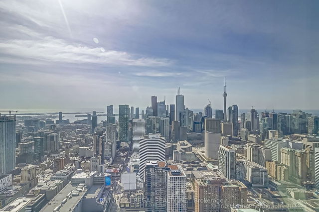 6010 - 388 Yonge Street