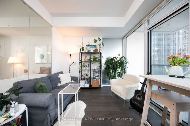 1113 - 5 SOUDAN Avenue