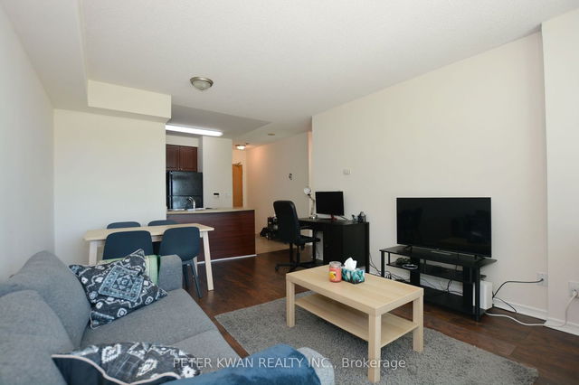 203 - 5508 Yonge Street