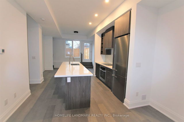 3 - 35 Dervock Crescent