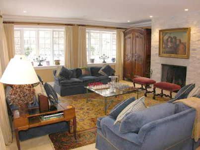 108 Sandringham Dr, Toronto, M3H1C9 | Image 2